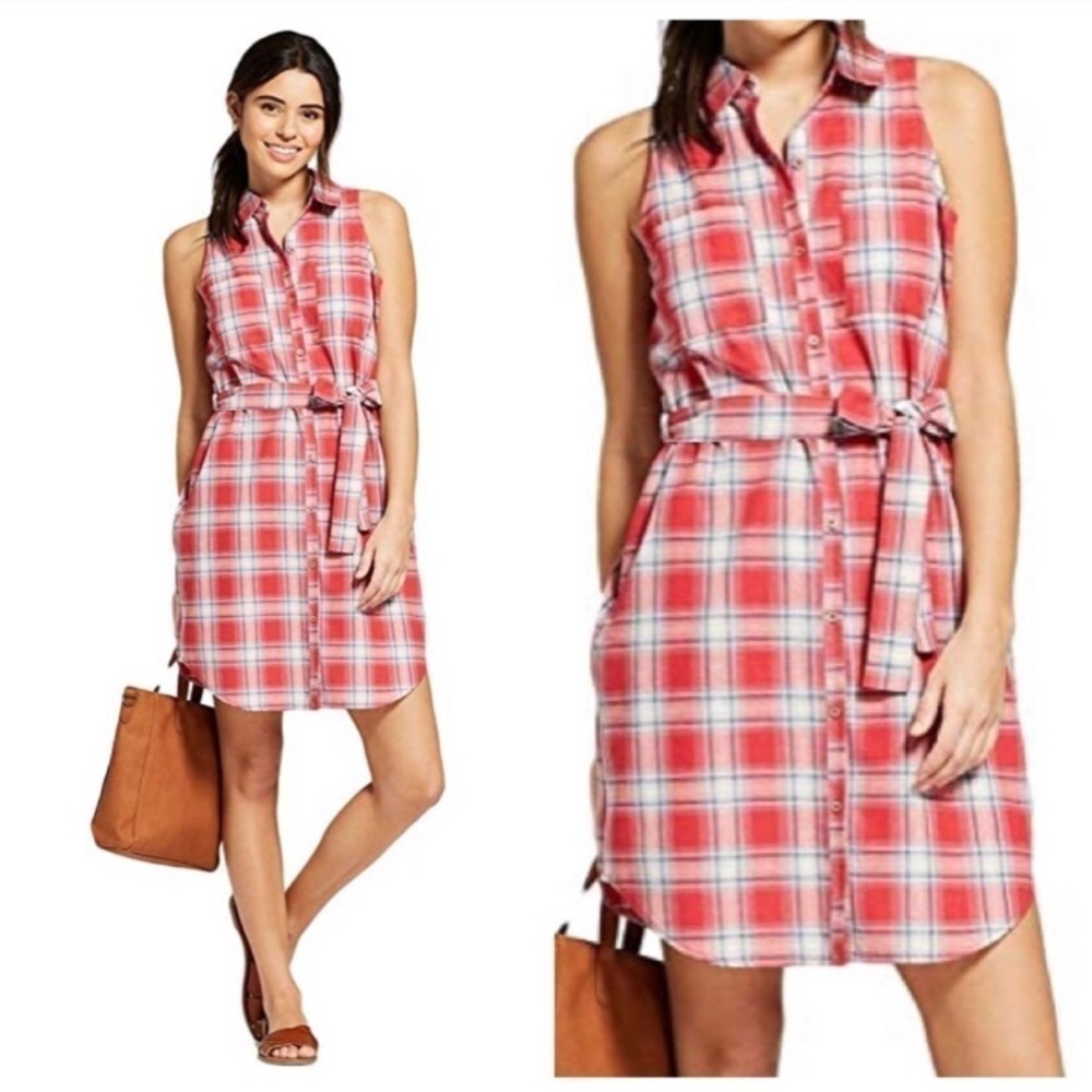 Universal Thread red plaid pocketed dress